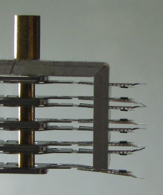 Вигнутий повзунок